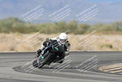 media/Nov-16-2025-Race Pace (Sun) [[8c5fa54630]]/Verified Riders/7-Turn 4 (1155am)/